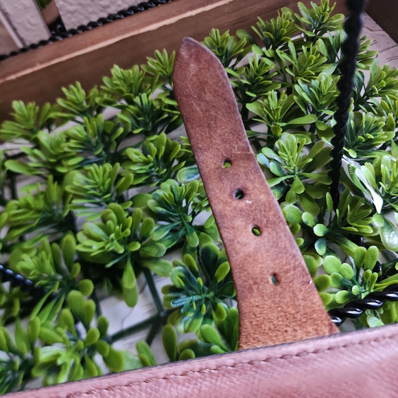 Louis Vuitton Monogram Cartouchiere - Picture 12 of 17